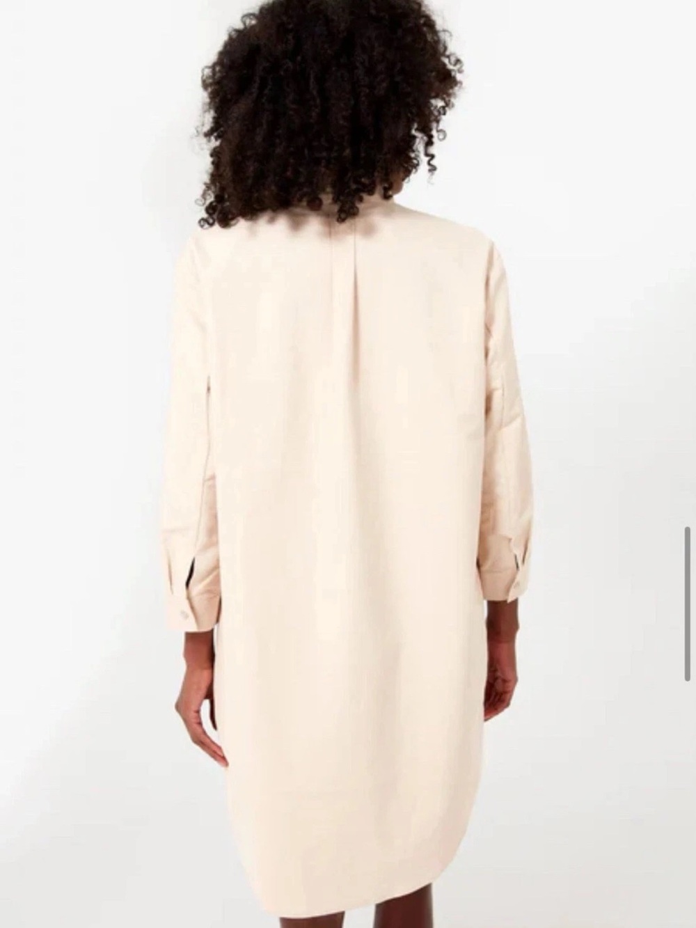 Pomander Place Cream Button-Front Shift Dress - Picture 4 of 13